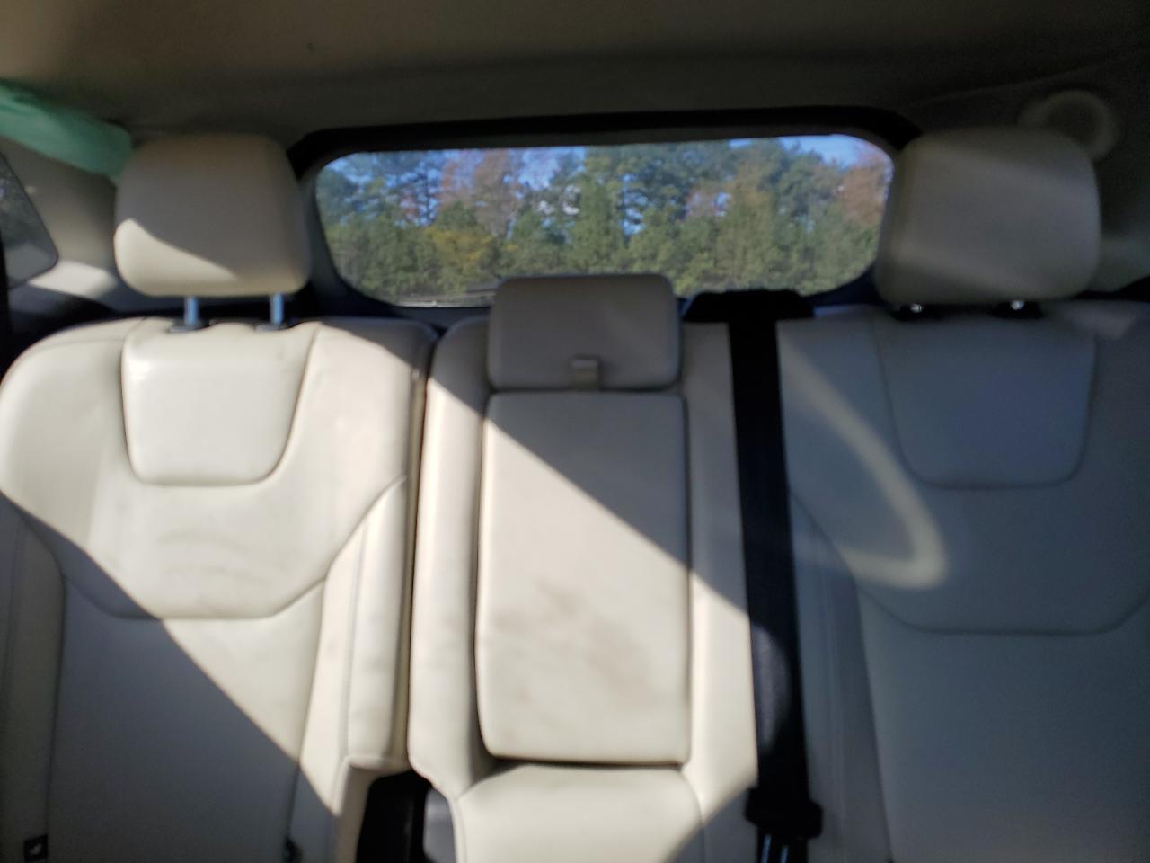2019 Ford Edge - Image 10