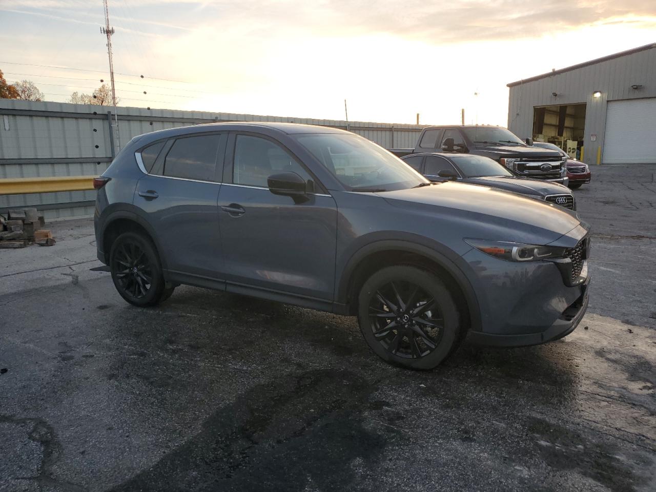 2023 Mazda CX-5 - Image 4