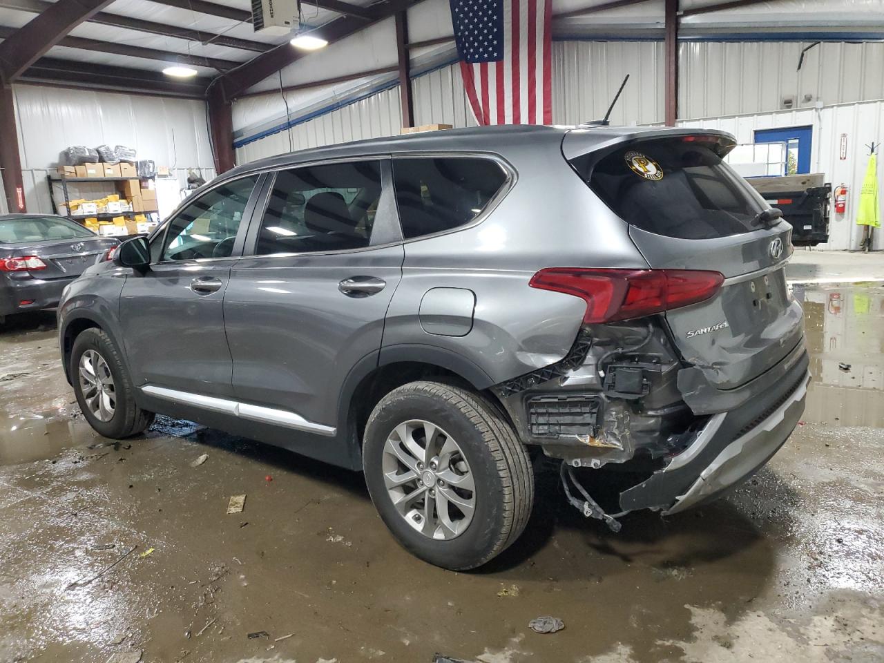 2019 Hyundai Santa Fe - Image 2