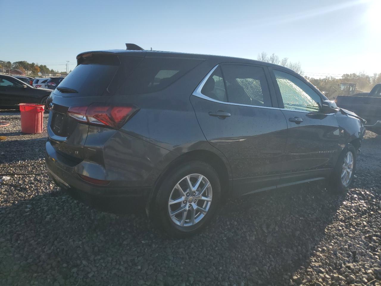 2022 Chevrolet Equinox - Image 3