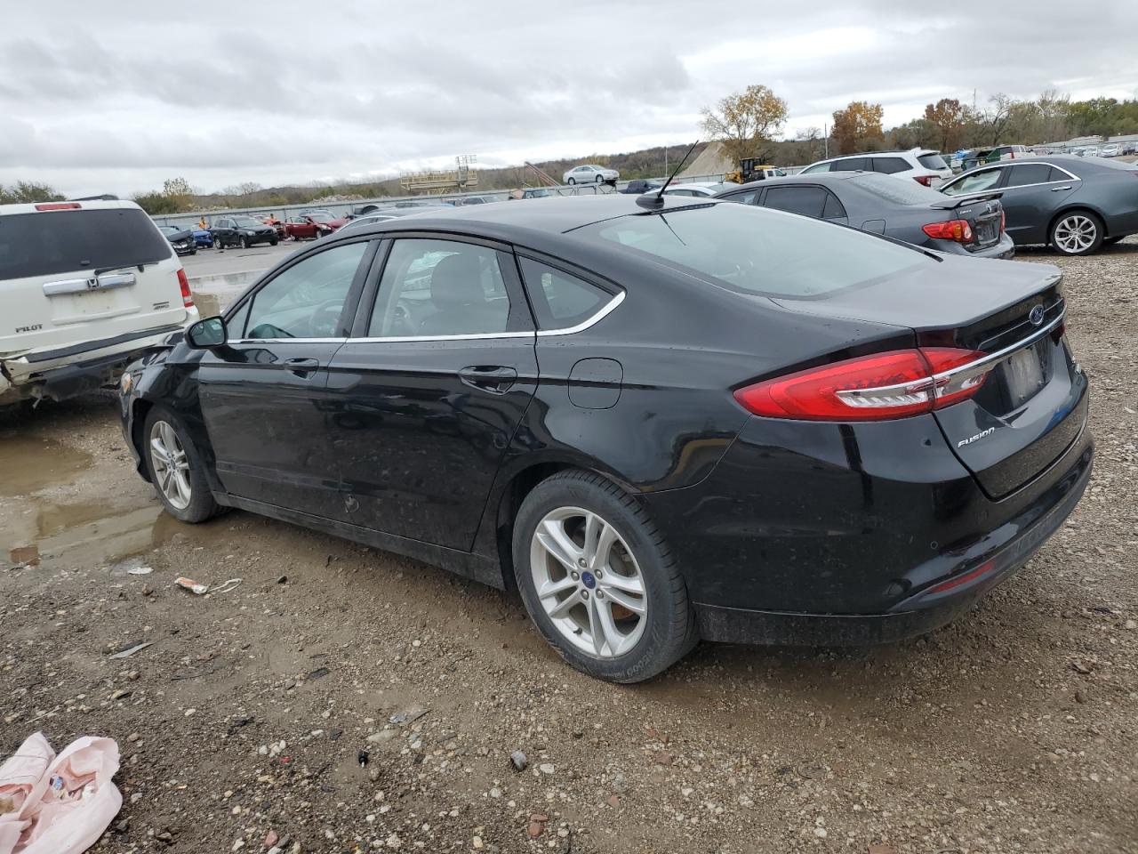 2018 Ford Fusion - Image 2