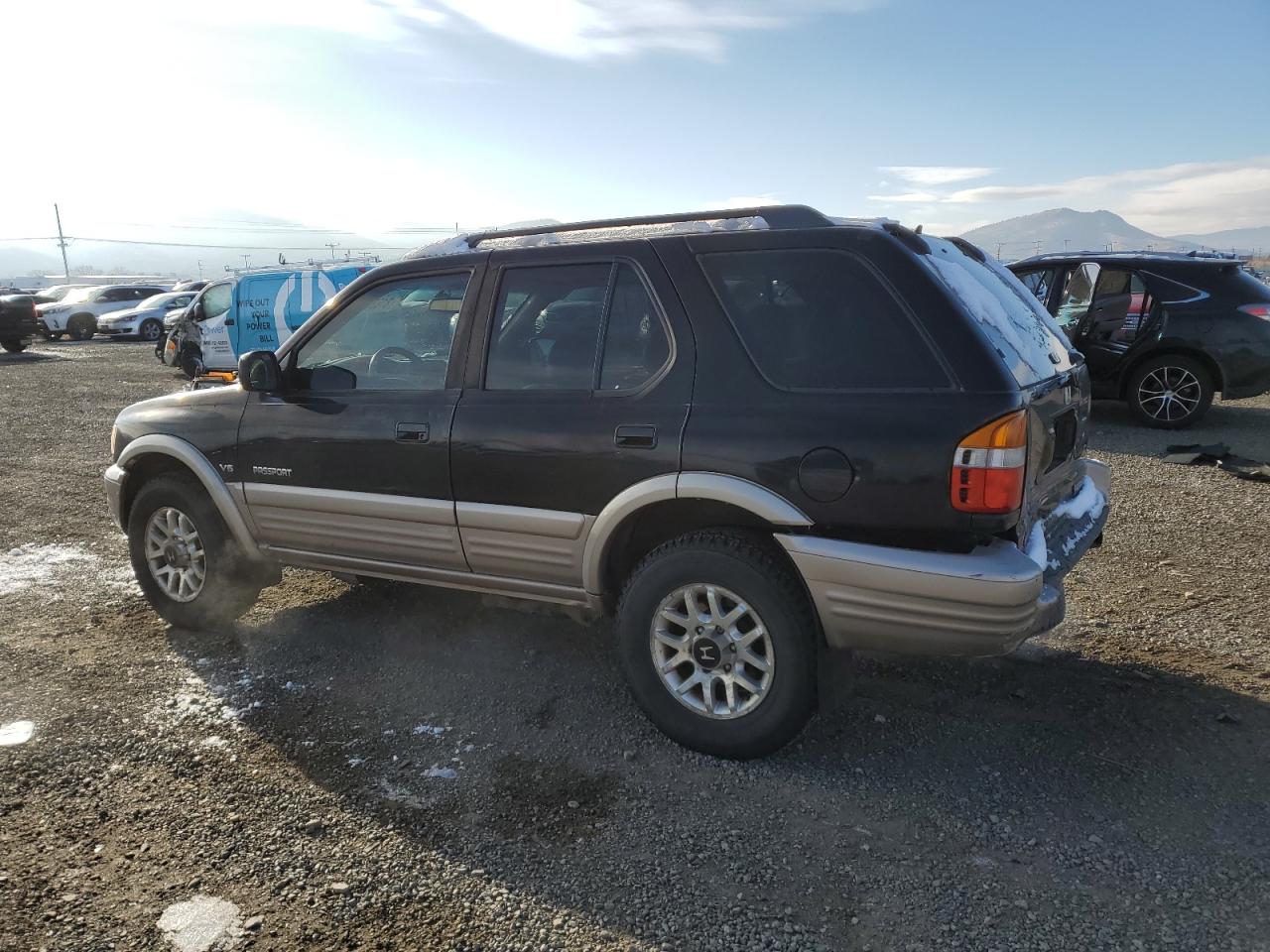 2001 Honda Passport - Image 2