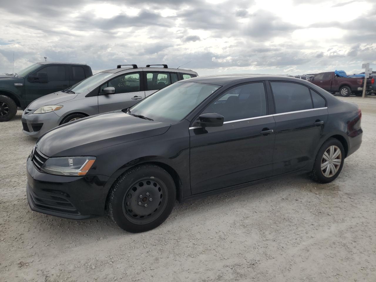 VIN 3VW2B7AJ4HM360137 2017 VOLKSWAGEN JETTA no.1