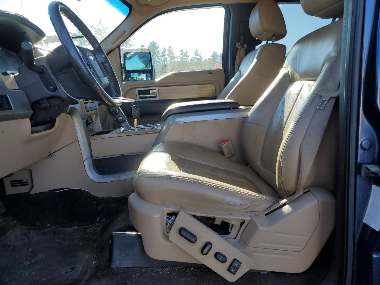 2011 Ford F-150 - Image 7
