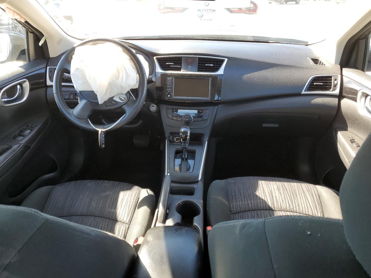 2019 Nissan Sentra - Image 8