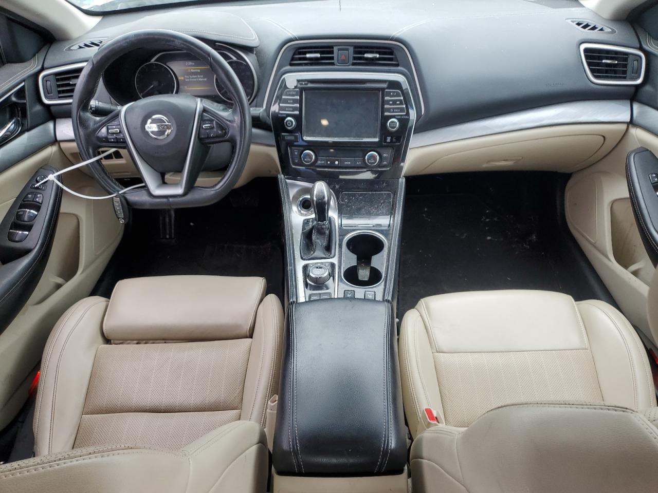 2017 Nissan Maxima - Image 8