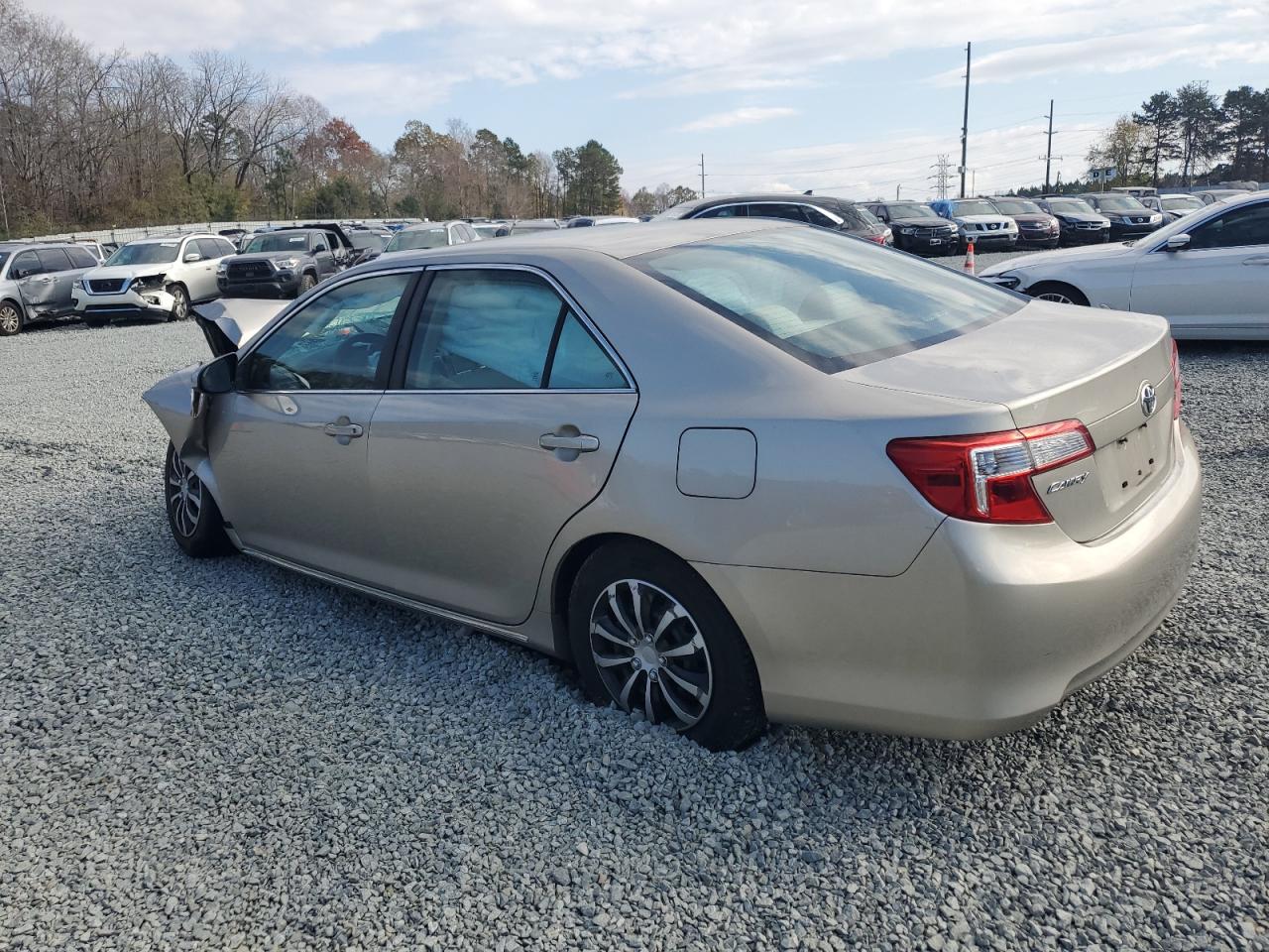 VIN 4T4BF1FK8DR325355 2013 TOYOTA CAMRY no.2