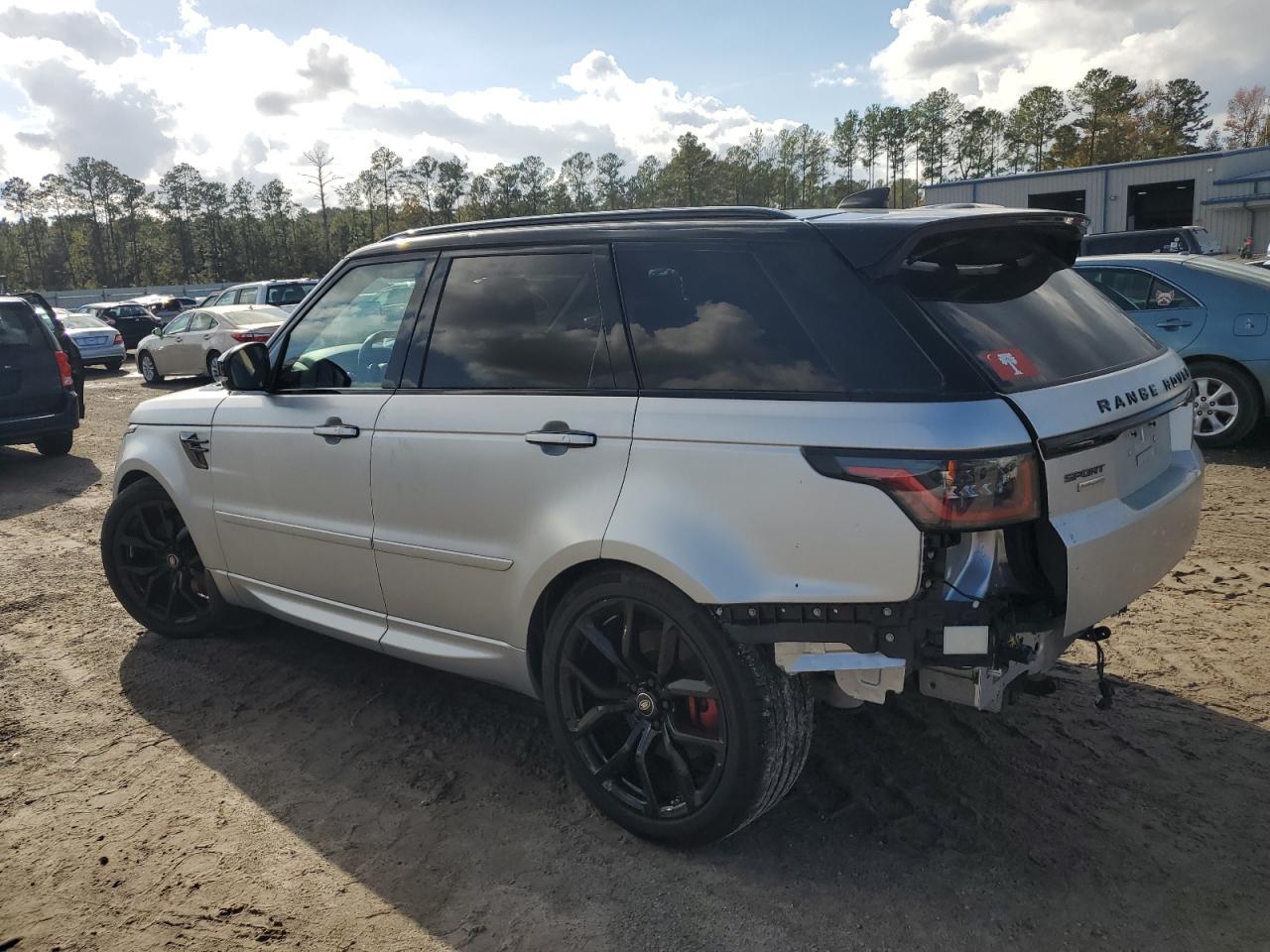 2019 Land Rover Range Rover - Image 2
