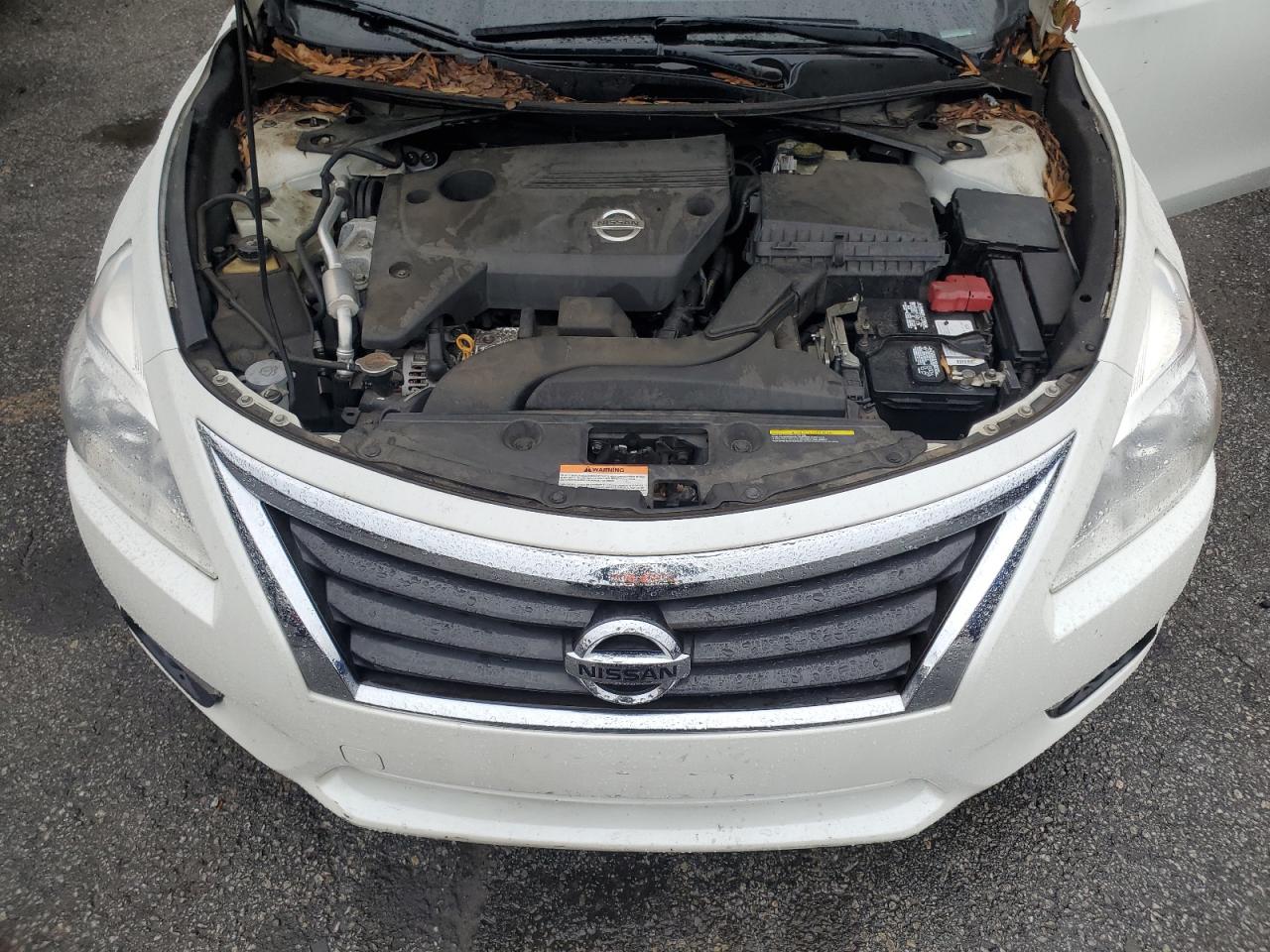 2015 Nissan Altima - Image 11