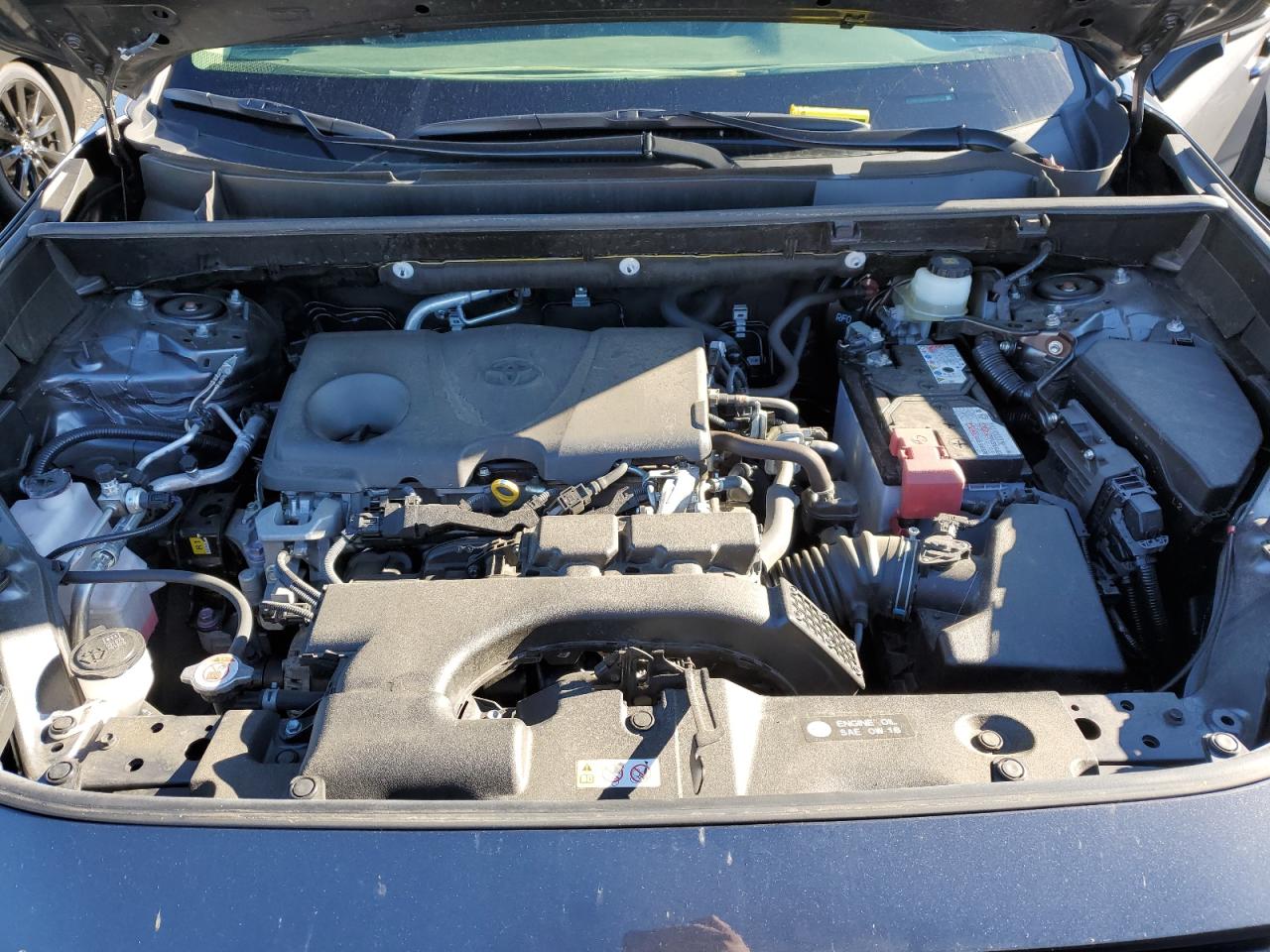 2019 Toyota RAV 4 - Image 12