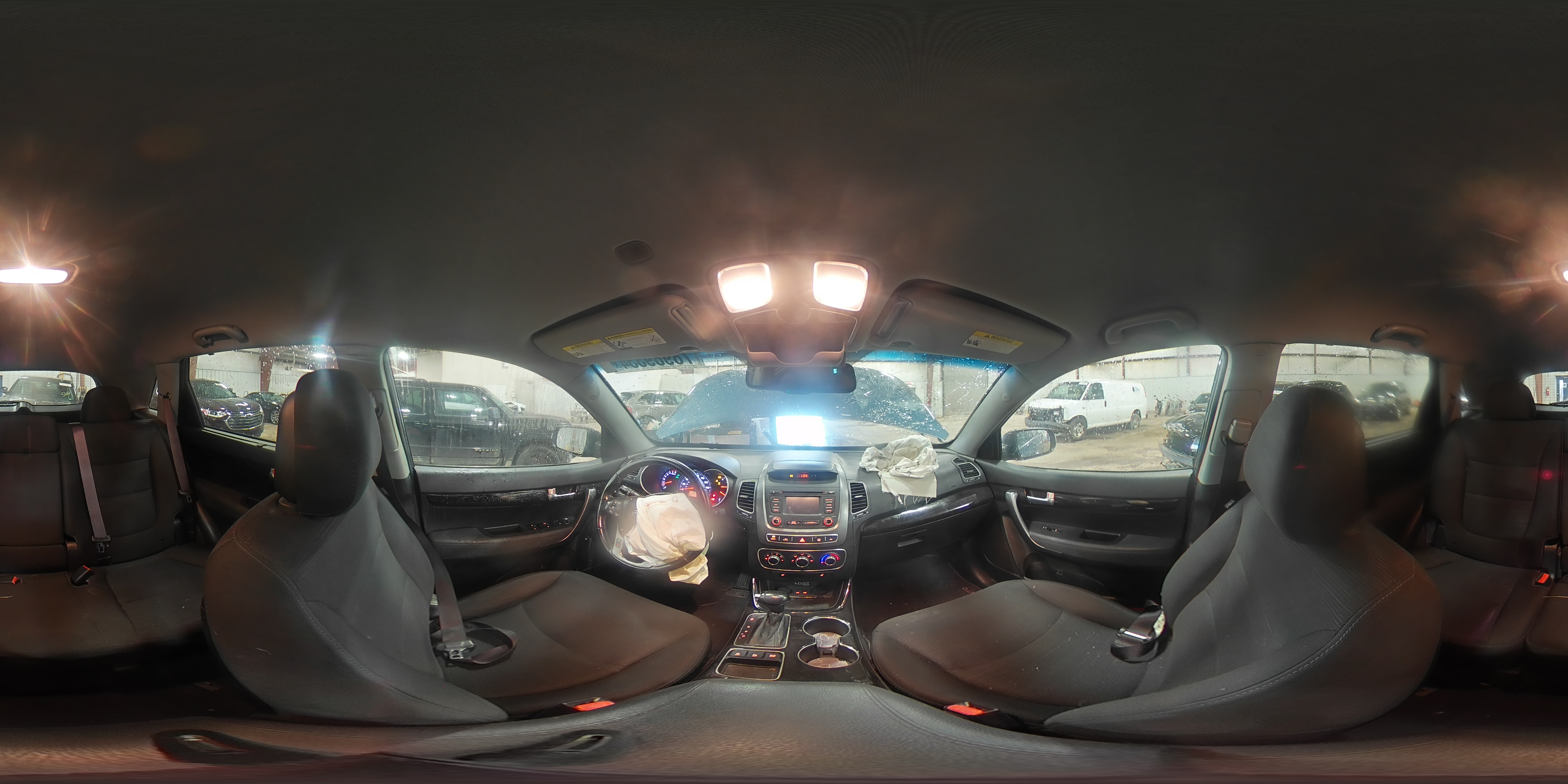 2015 Kia Sorento - Image 13
