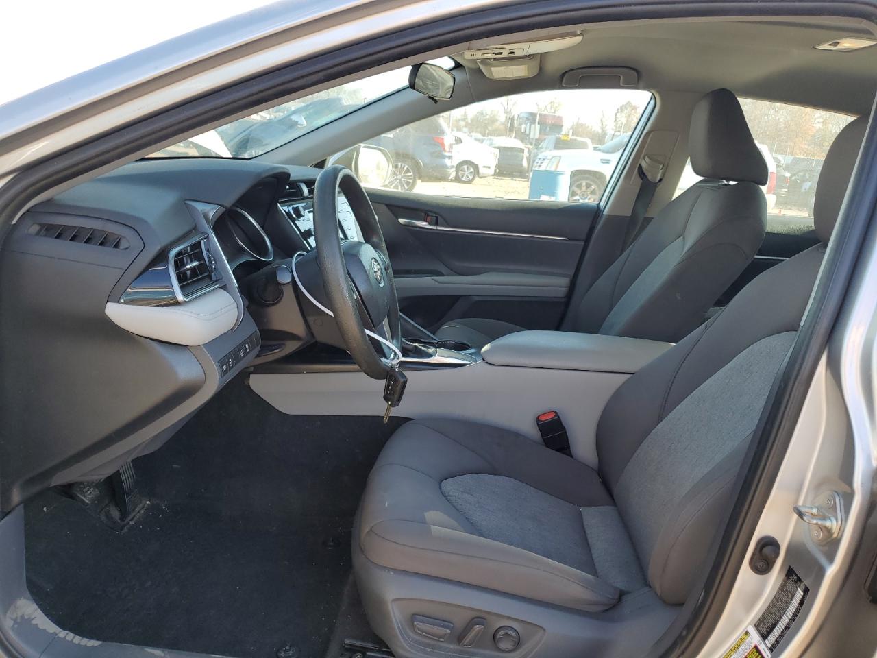 2019 Toyota Camry L VIN: 4T1B11HK7KU848496 Lot: 79613084