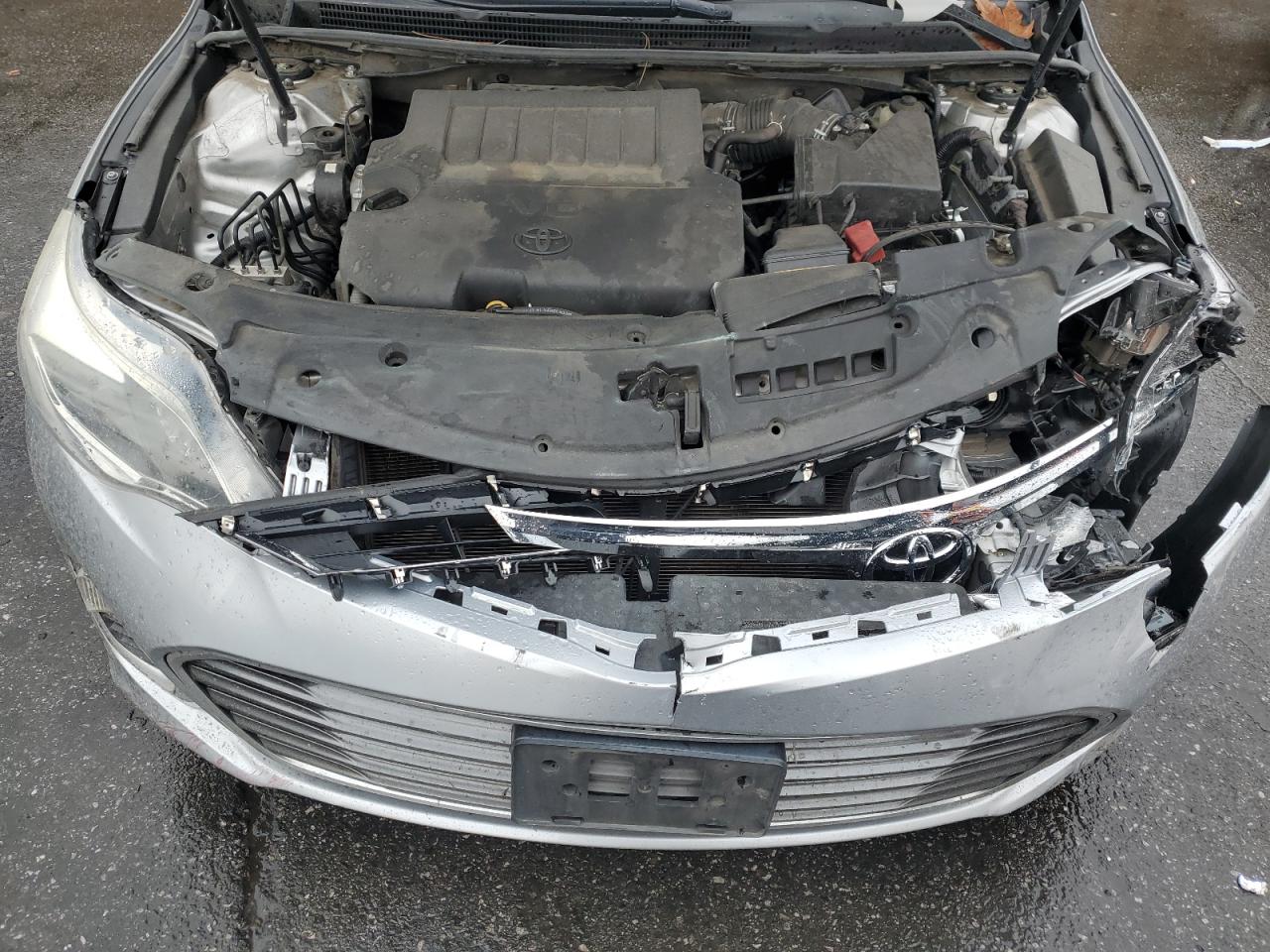 2015 Toyota Avalon - Image 11