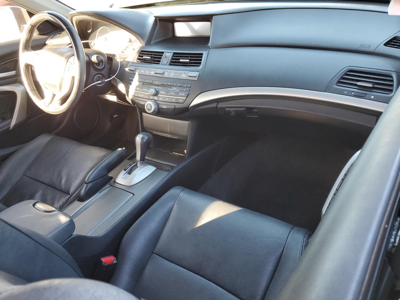 2011 Honda Accord - Image 8