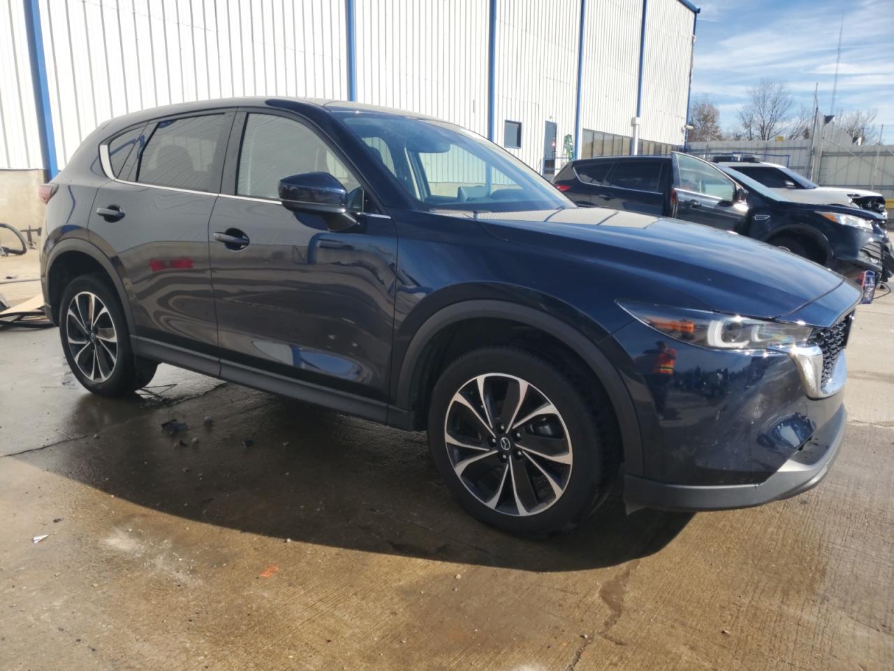 2022 Mazda CX-5 - Image 4