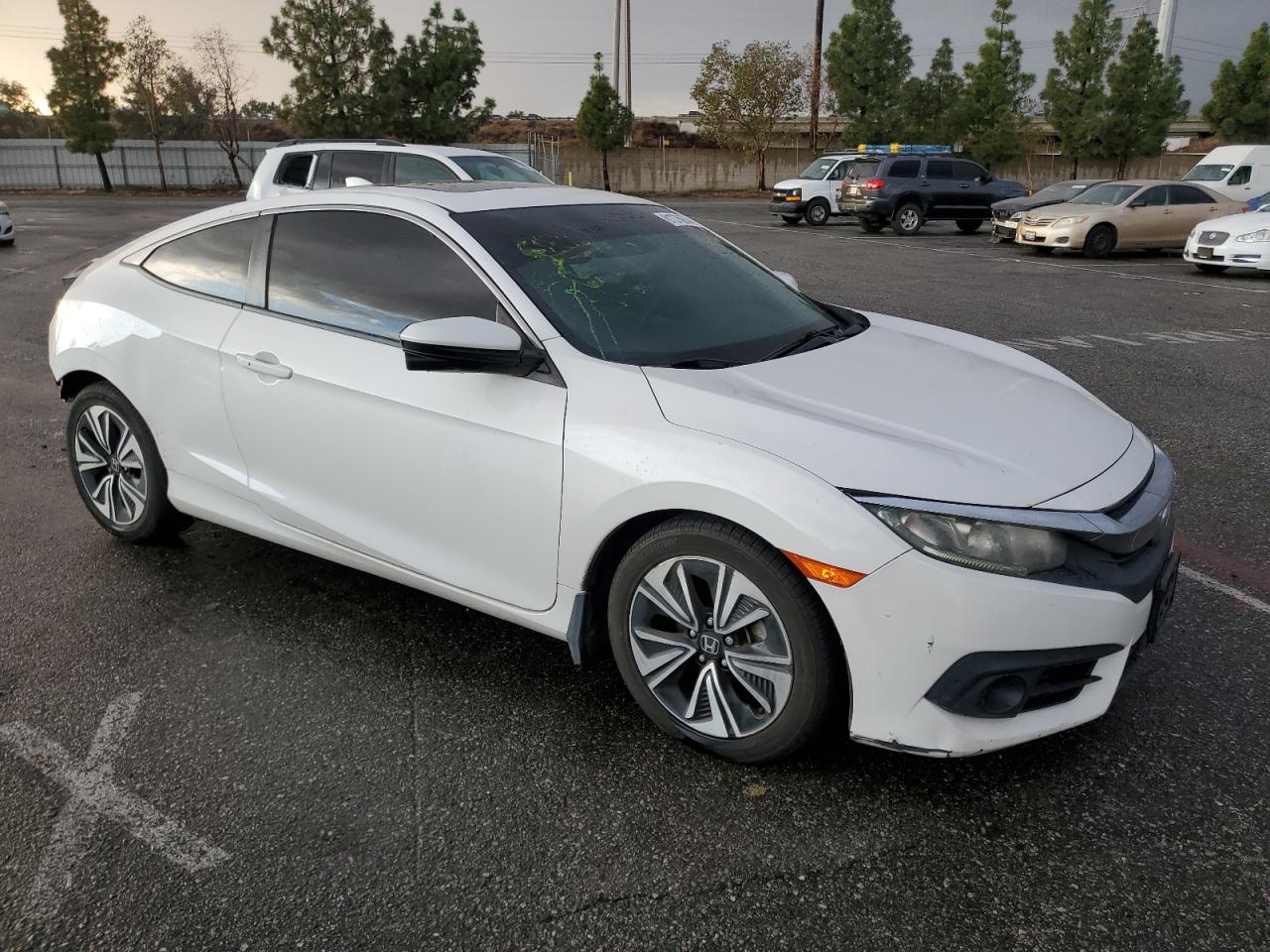 2016 Honda Civic - Image 4