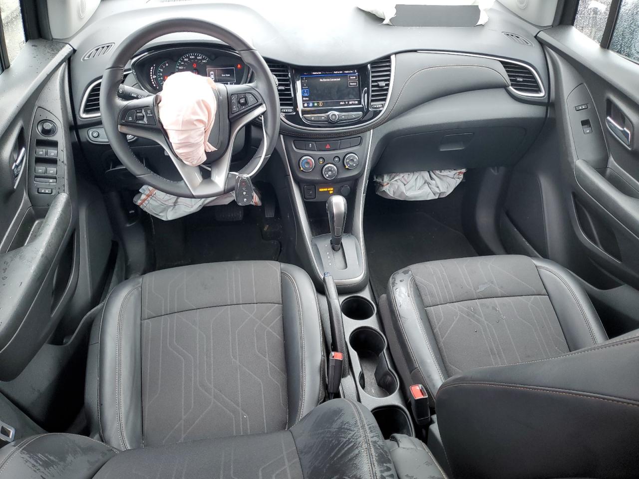 2022 Chevrolet Trax - Image 8
