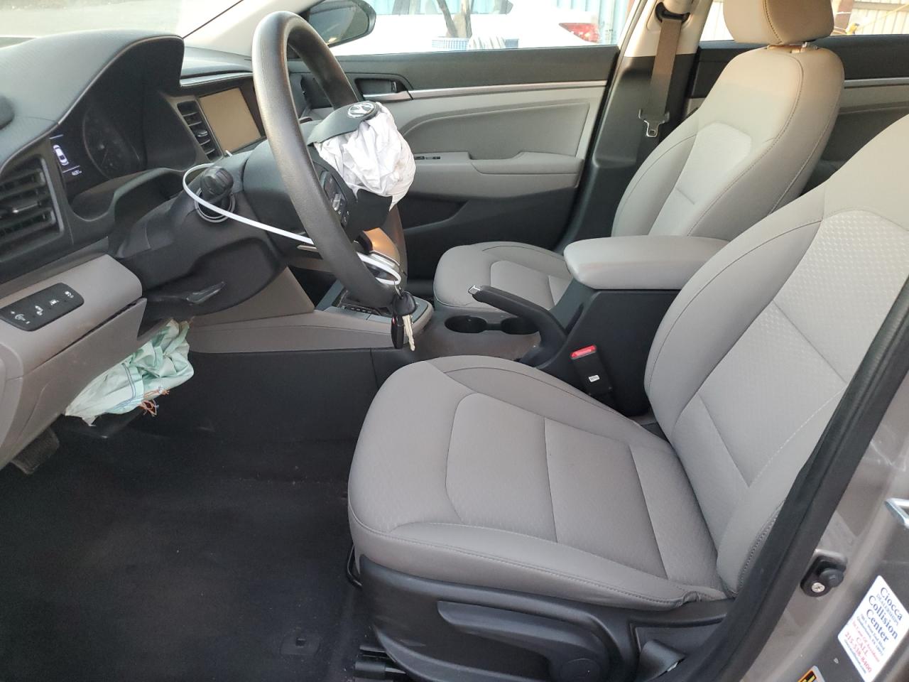 2020 Hyundai Elantra - Image 7