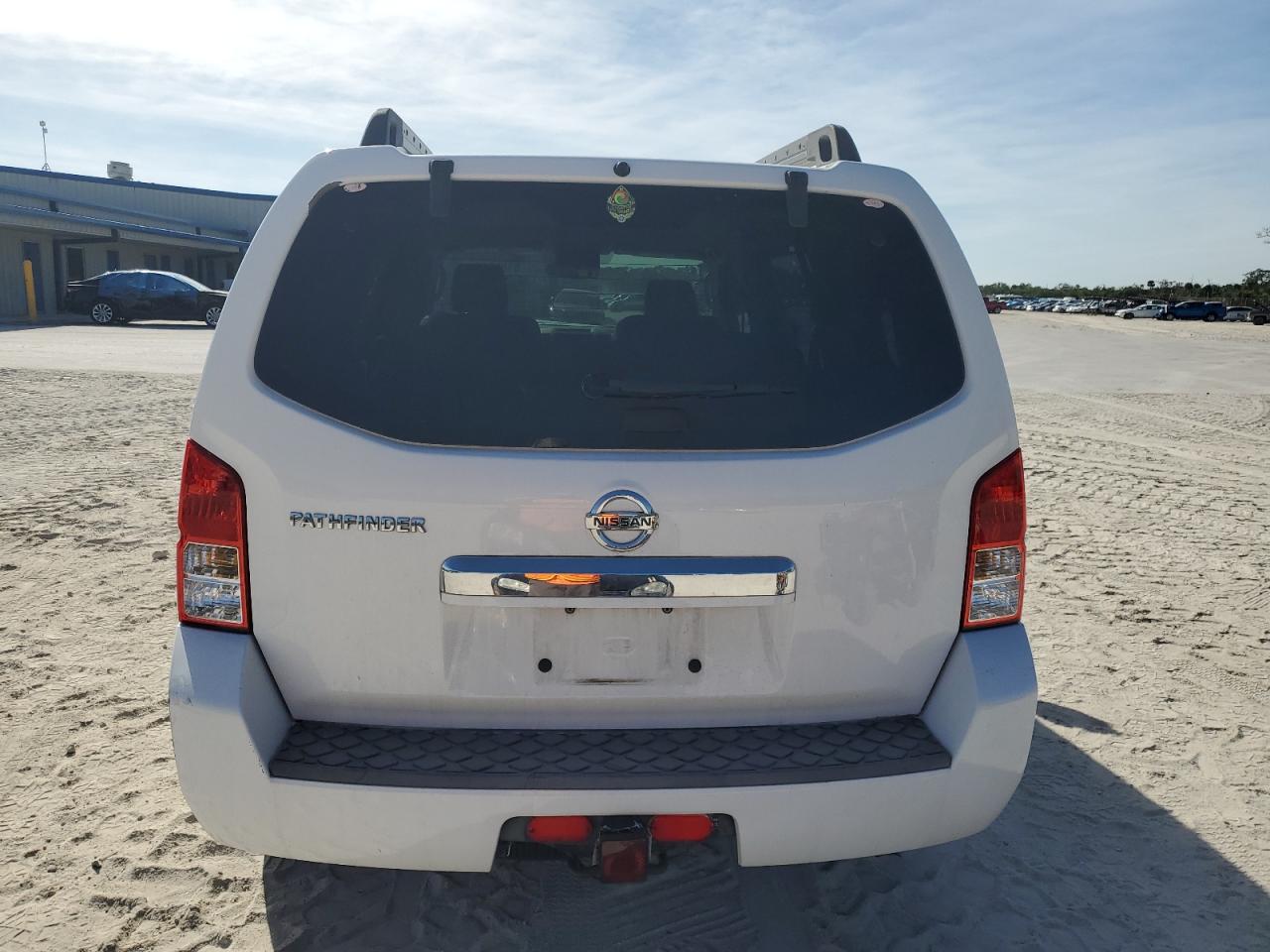 2012 Nissan Pathfinder - Image 6