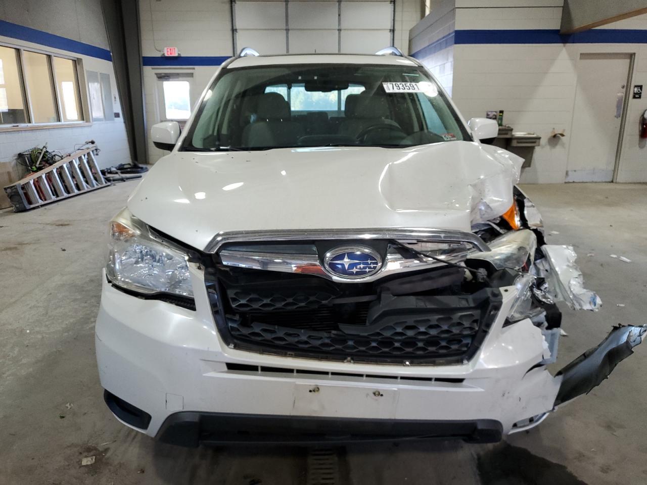 2015 Subaru Forester - Image 5