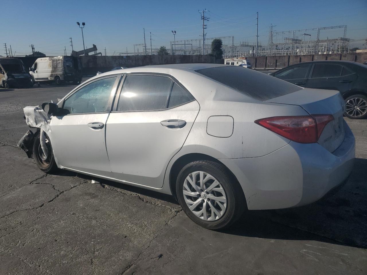 2019 Toyota Corolla L VIN: 5YFBURHE3KP930517 Lot: 80199184