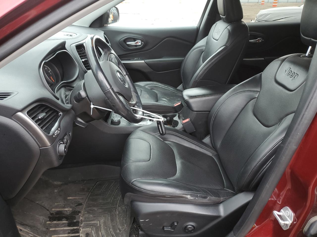 2020 Jeep Grand Cherokee - Image 7