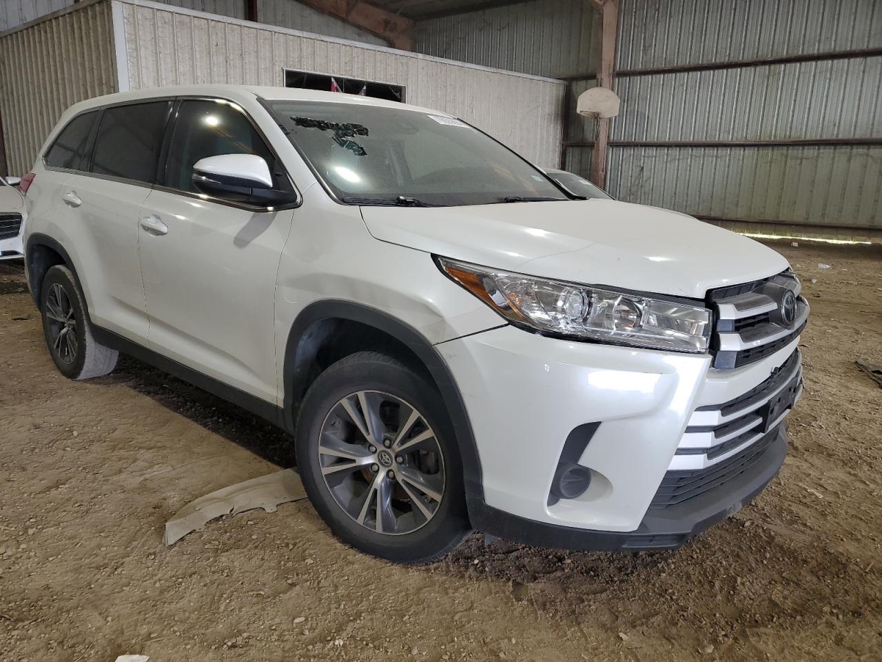 2019 Toyota Highlander - Image 4