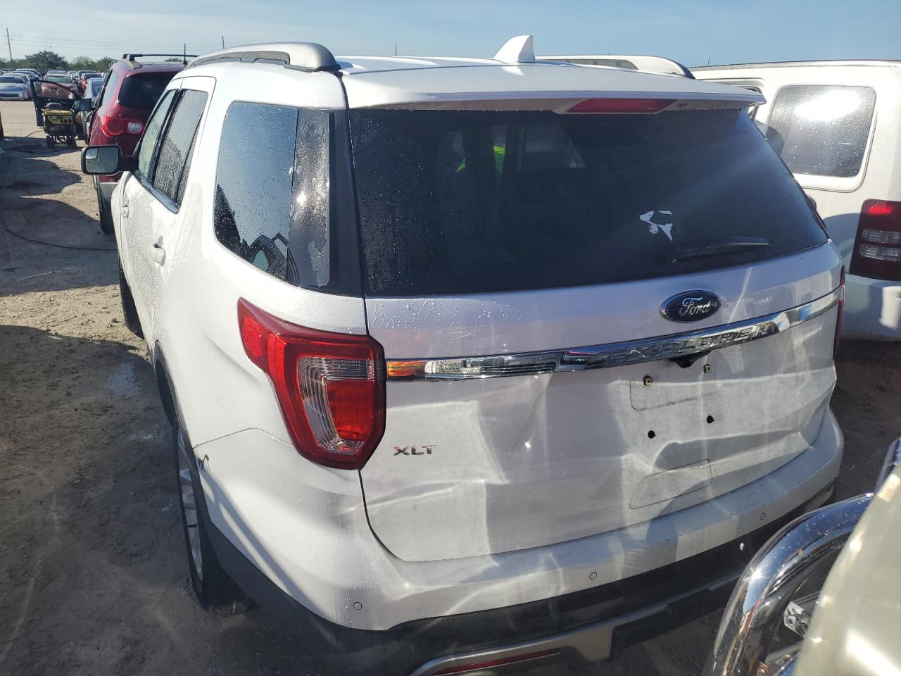2016 Ford Explorer - Image 6