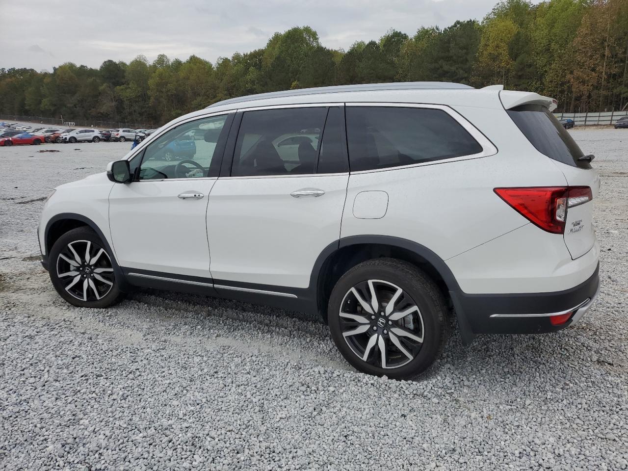 2022 Honda Pilot - Image 2