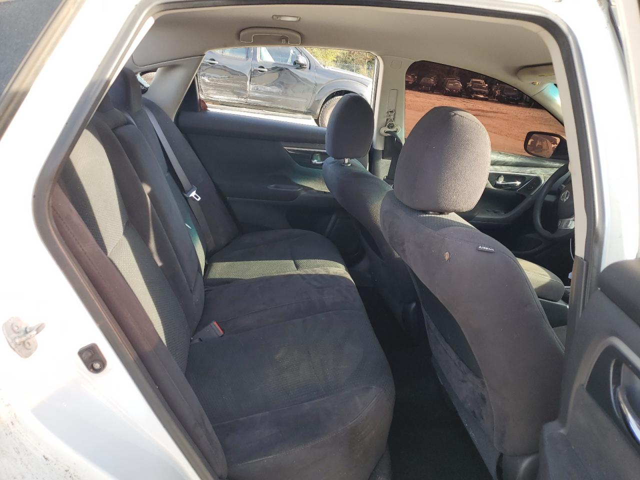 2014 Nissan Altima - Image 11