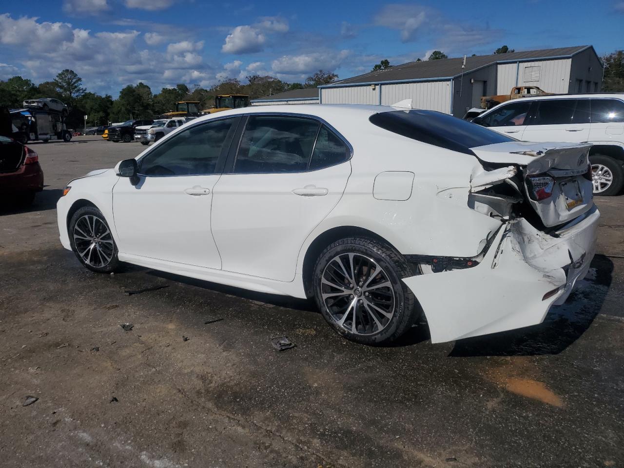 2020 Toyota Camry - Image 2