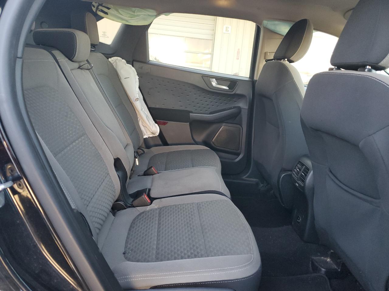 2020 Ford Escape - Image 11