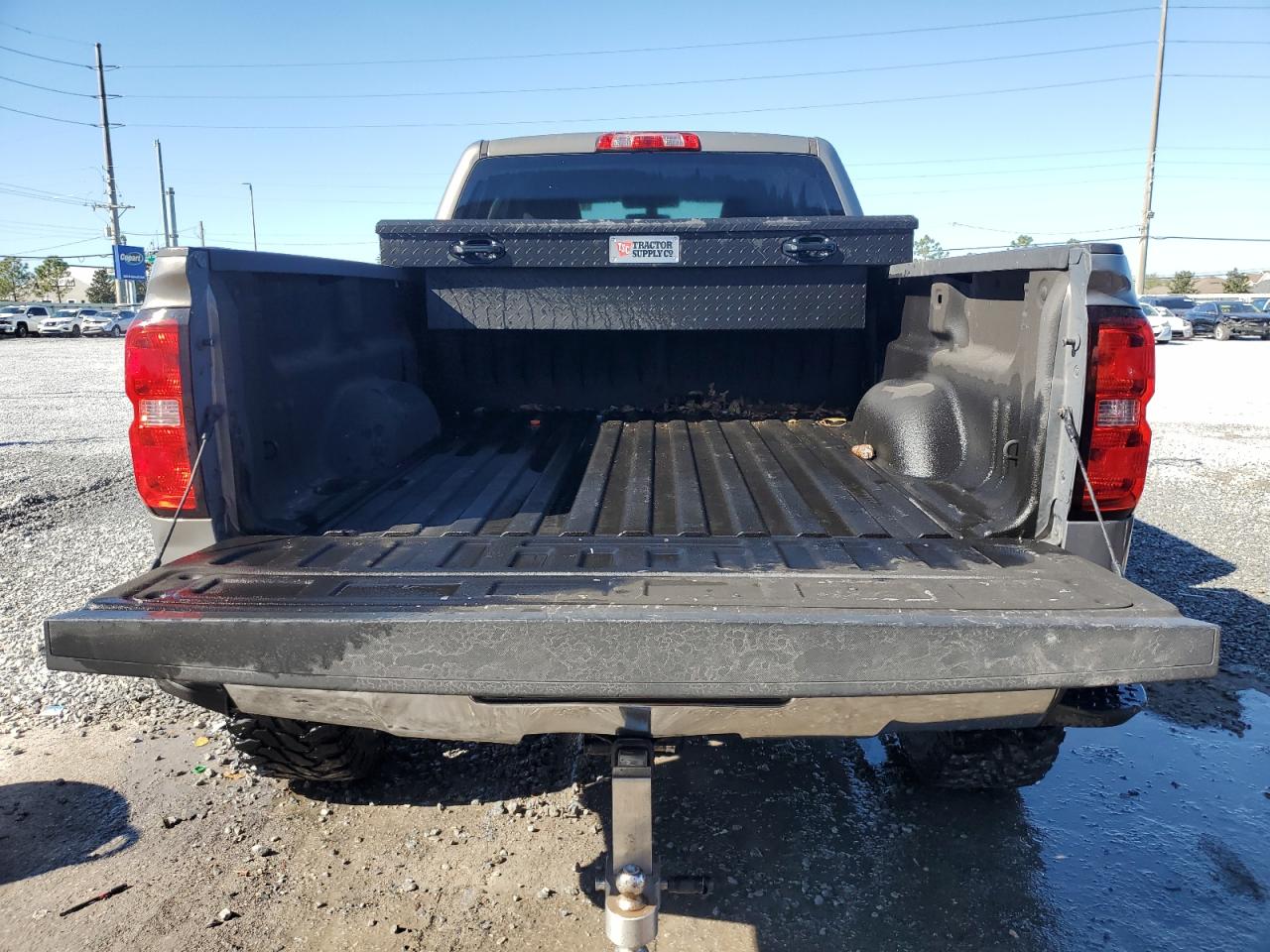 2017 Chevrolet Silverado - Image 6