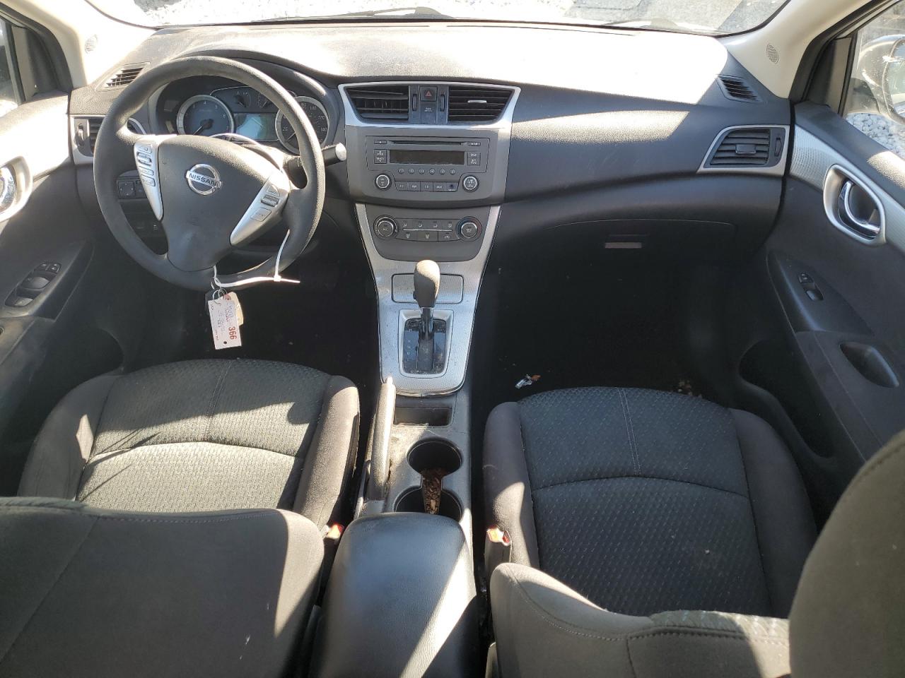 2014 Nissan Sentra - Image 8