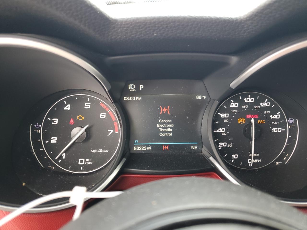 2020 Alfa Romeo Stelvio - Image 9