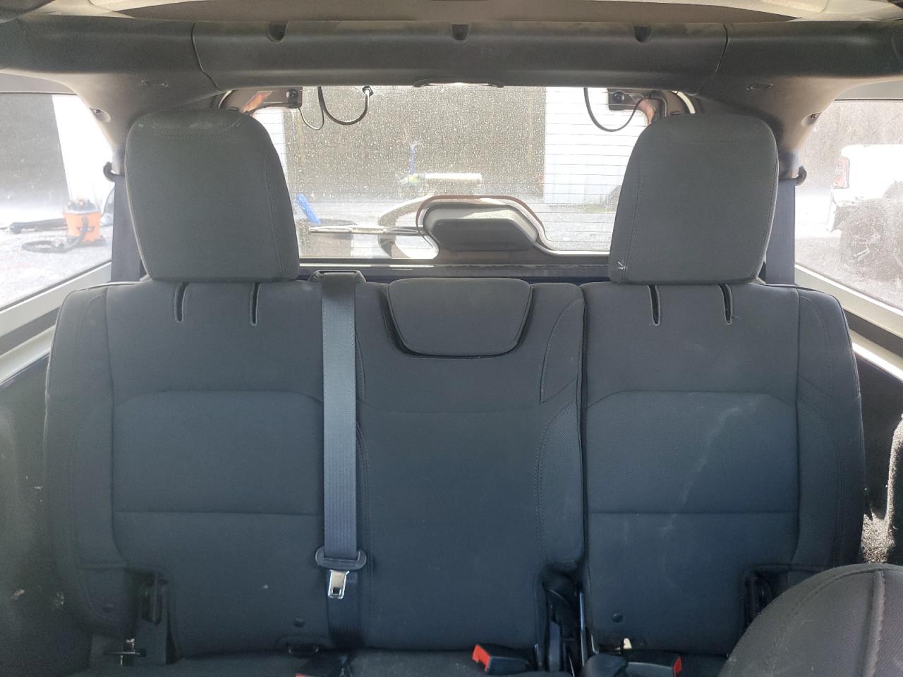 2018 Jeep Wrangler - Image 10