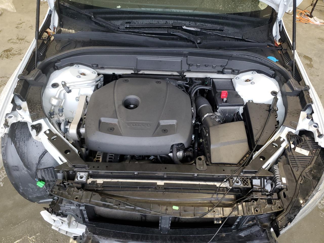 2021 Volvo XC60 - Image 12