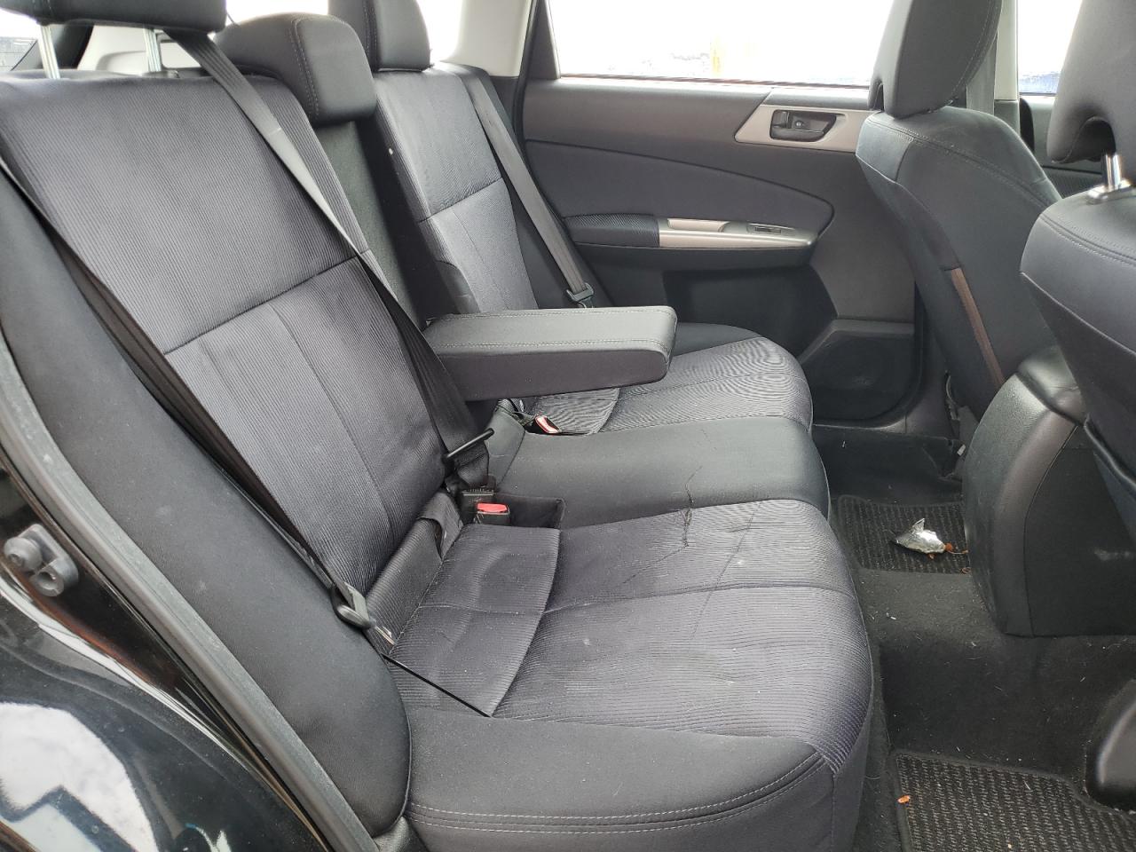 2010 Subaru Forester - Image 10