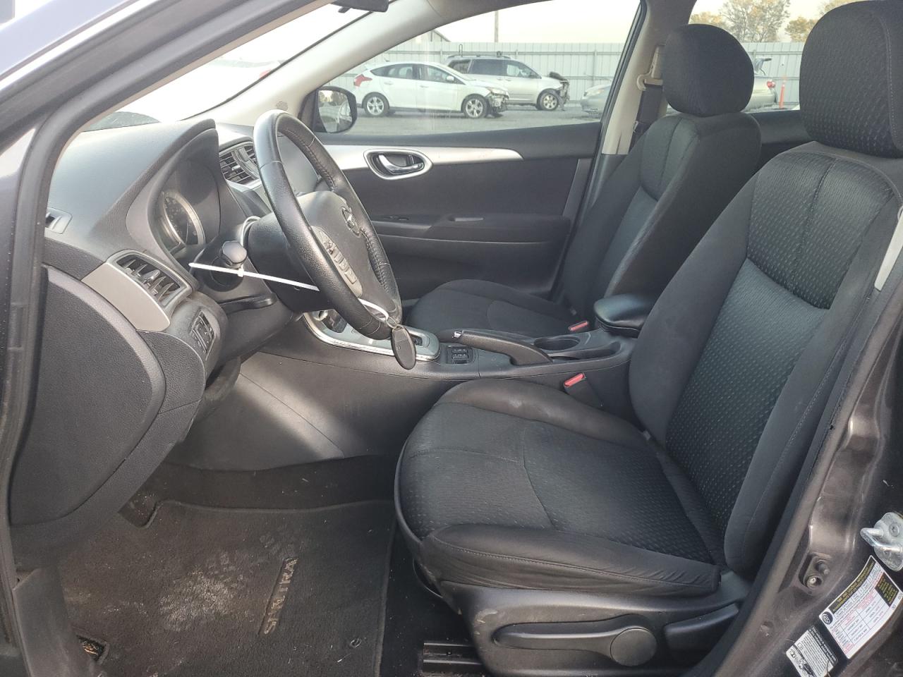 2015 Nissan Sentra - Image 7