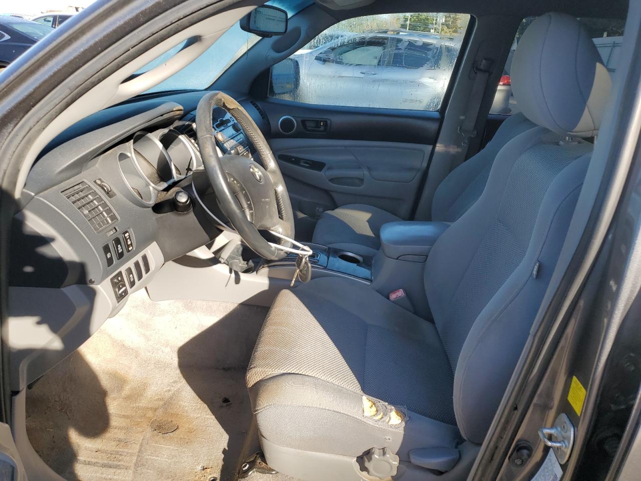 2011 Toyota Tacoma - Image 7