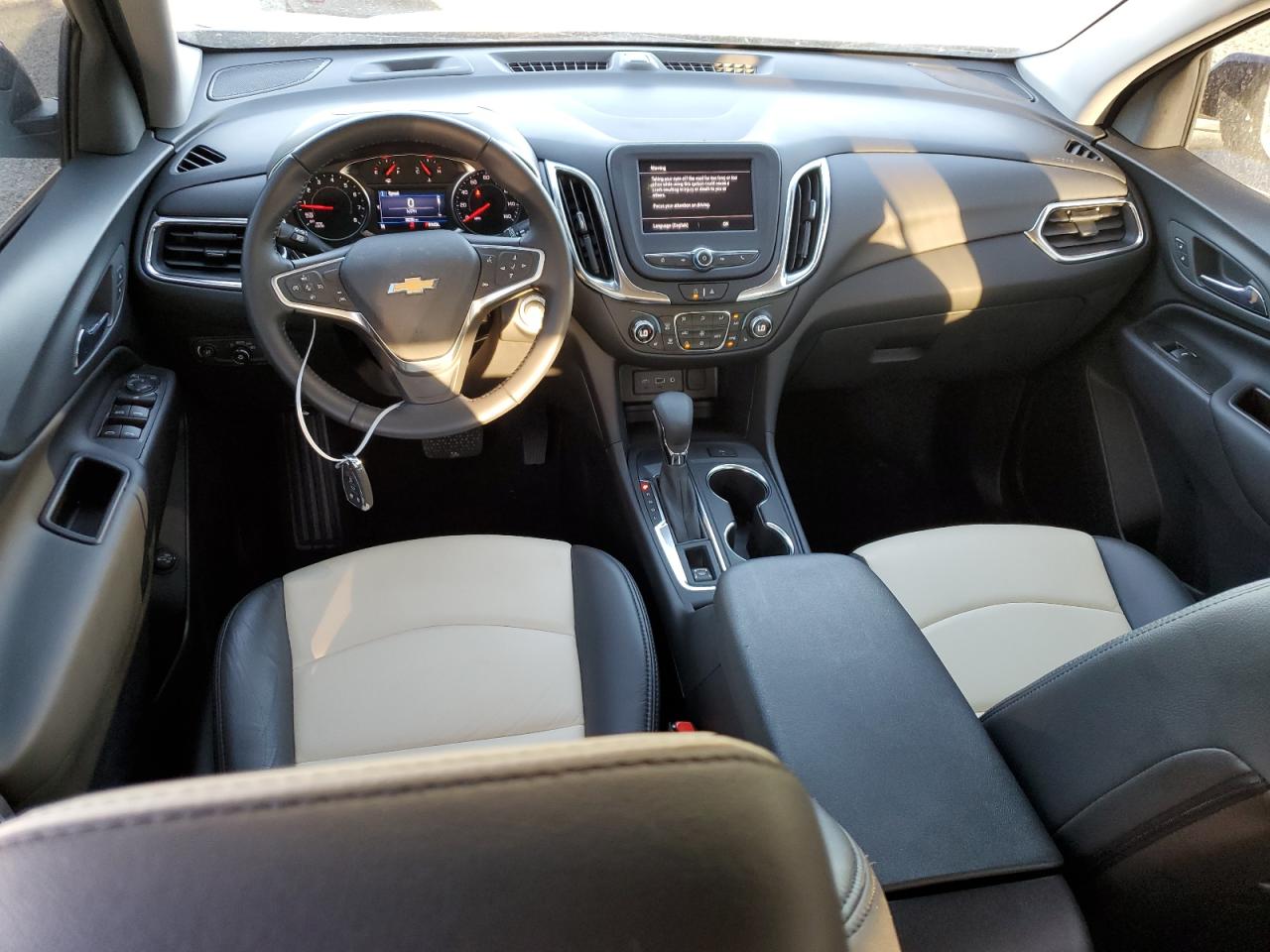 2022 Chevrolet Equinox - Image 8