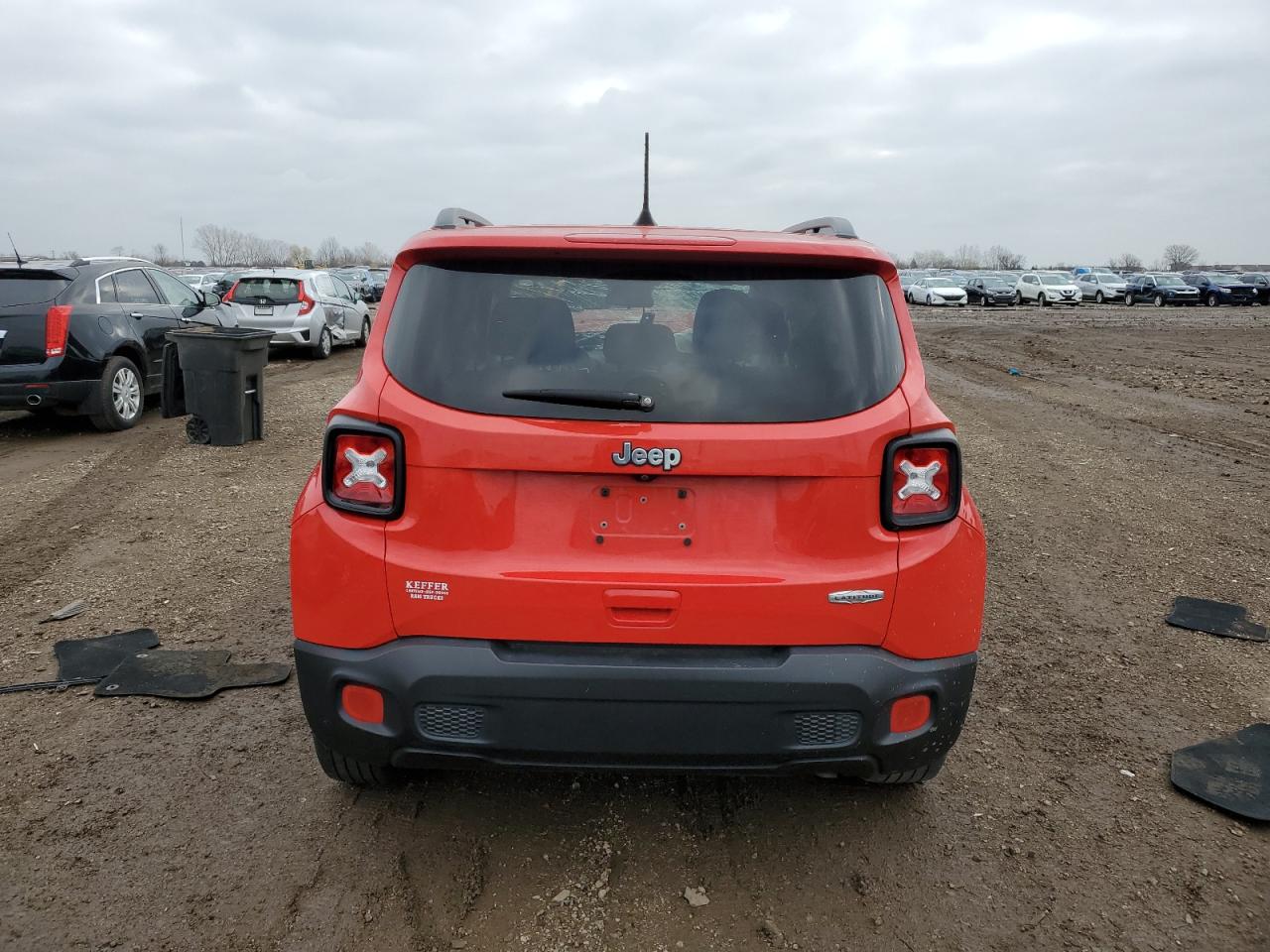 VIN ZACCJABB5JPJ54243 2018 JEEP RENEGADE no.6