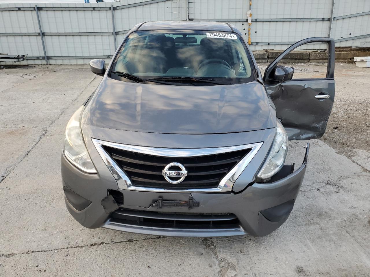2016 Nissan Versa - Image 5