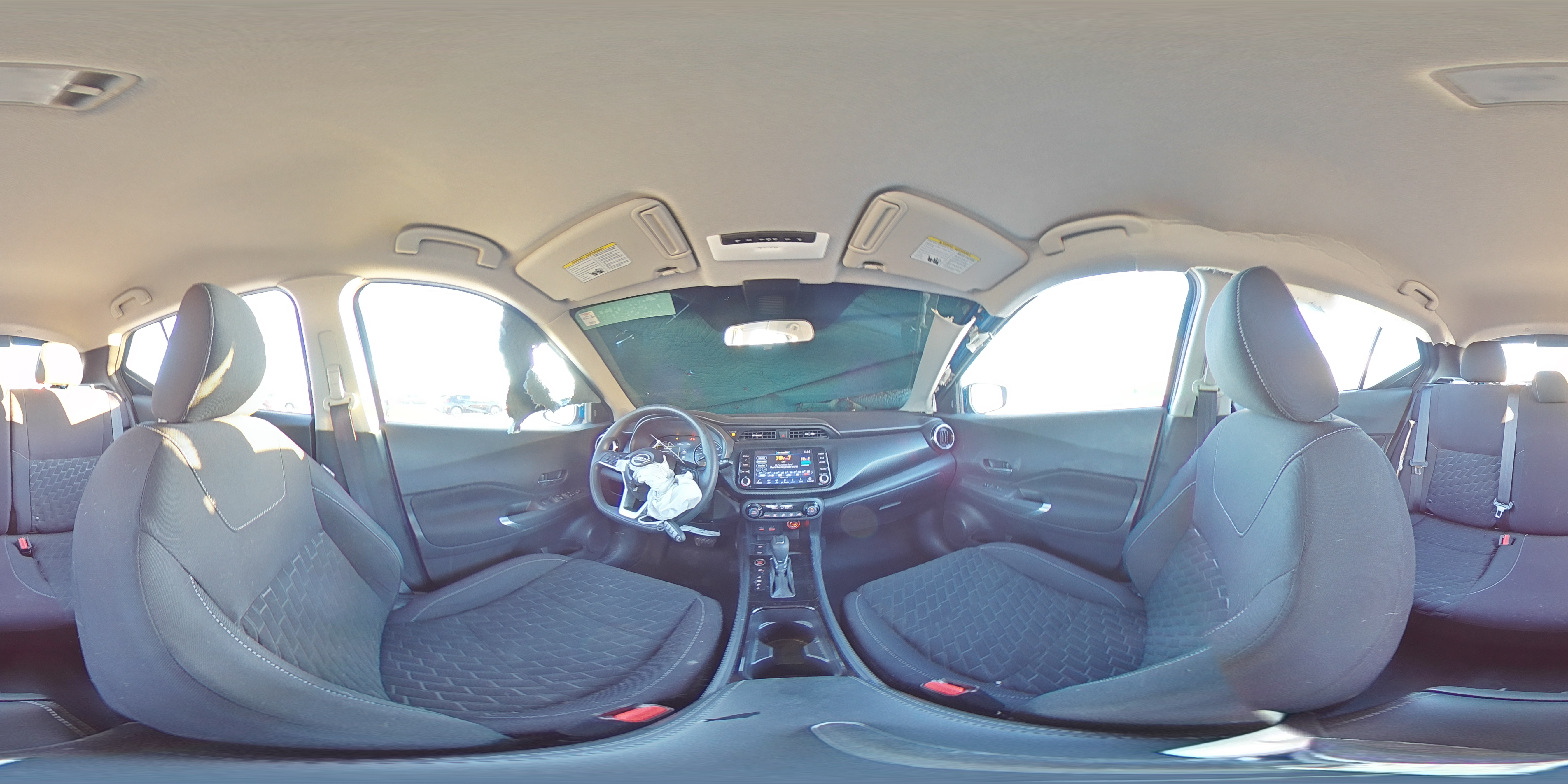 2022 Nissan Kicks - Image 14