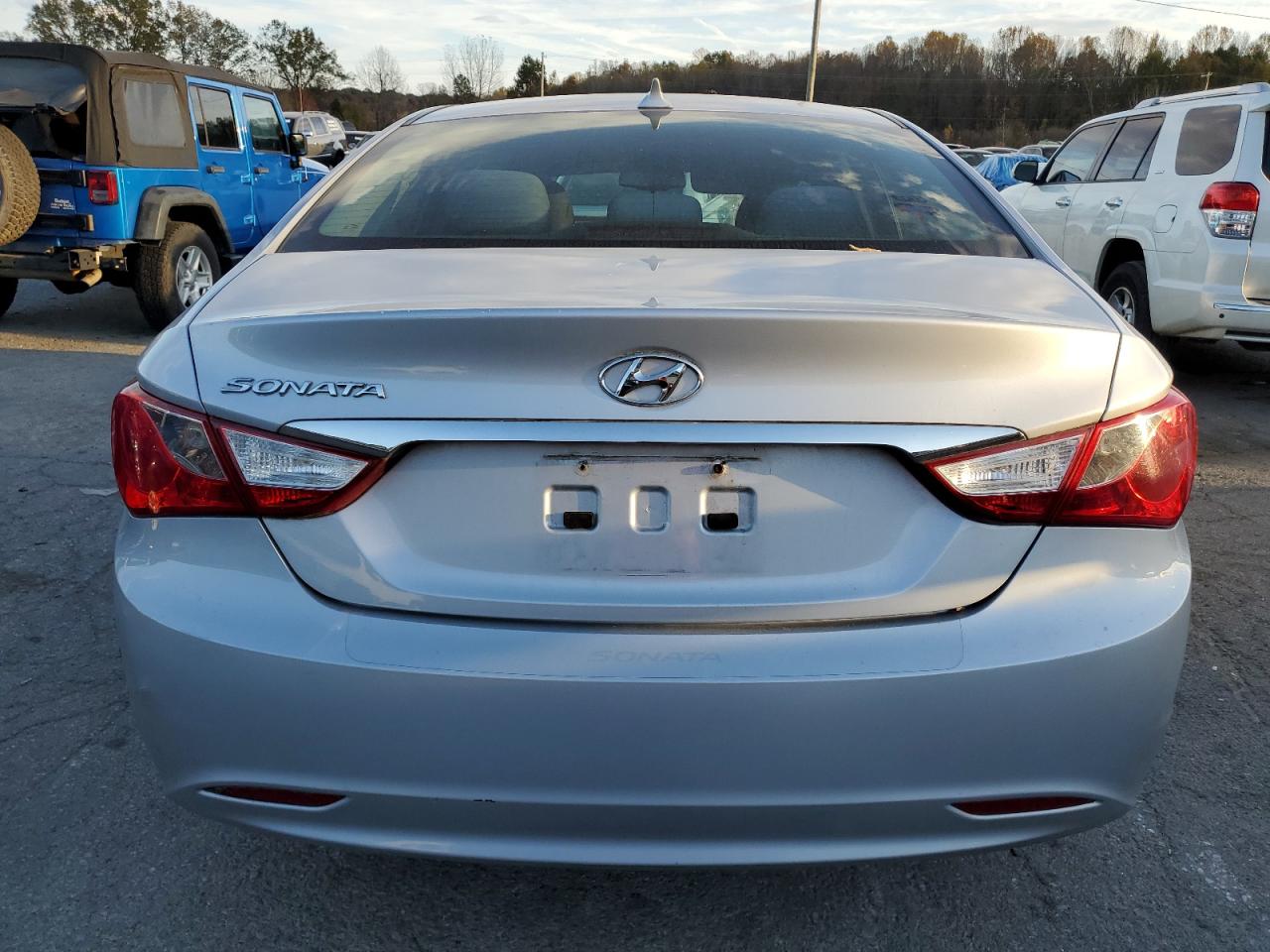 2012 Hyundai Sonata - Image 6
