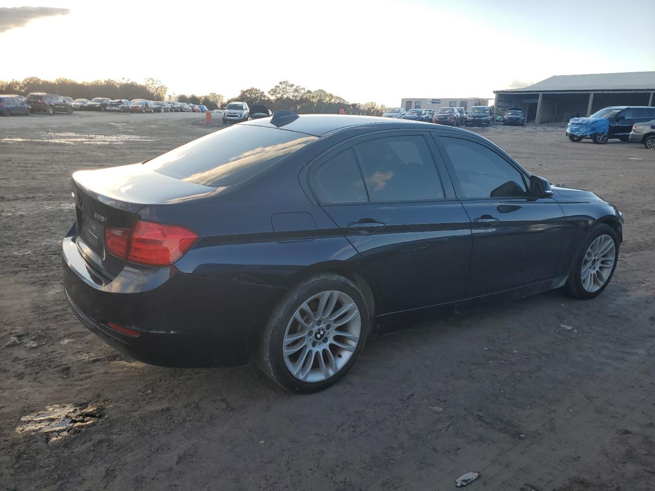 VIN WBA3B5C5XDF590154 2013 BMW 3 SERIES no.3