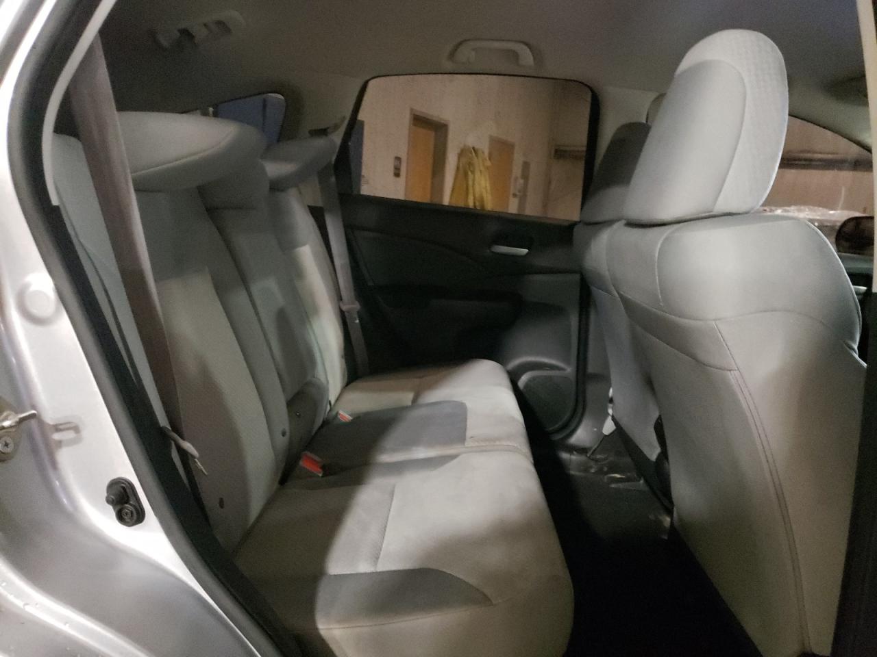 2016 Honda CR-V - Image 11