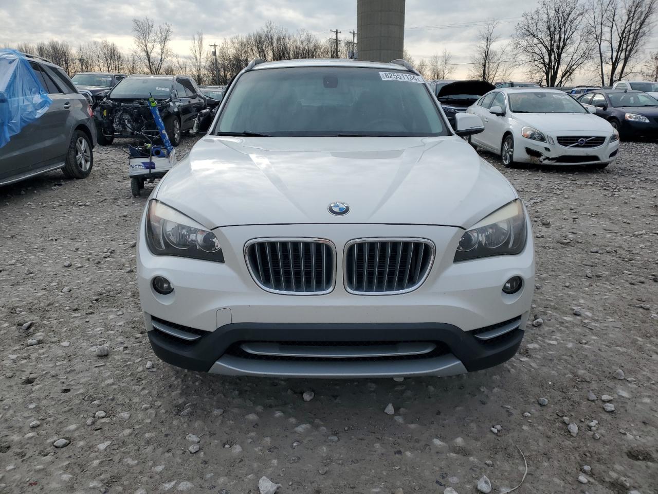 VIN WBAVM1C52DVW45973 2013 BMW X1 no.5