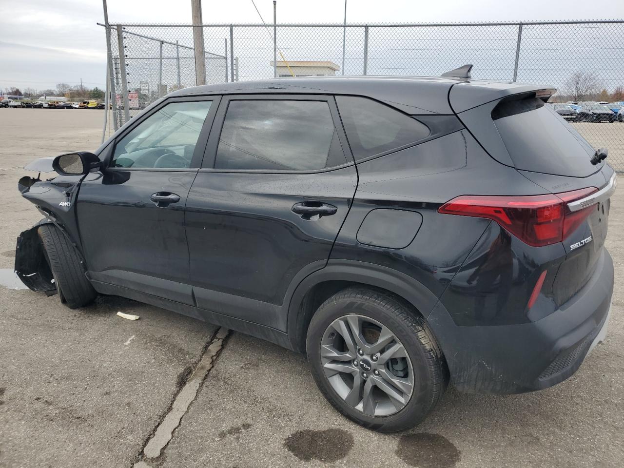 2022 Kia Seltos - Image 2