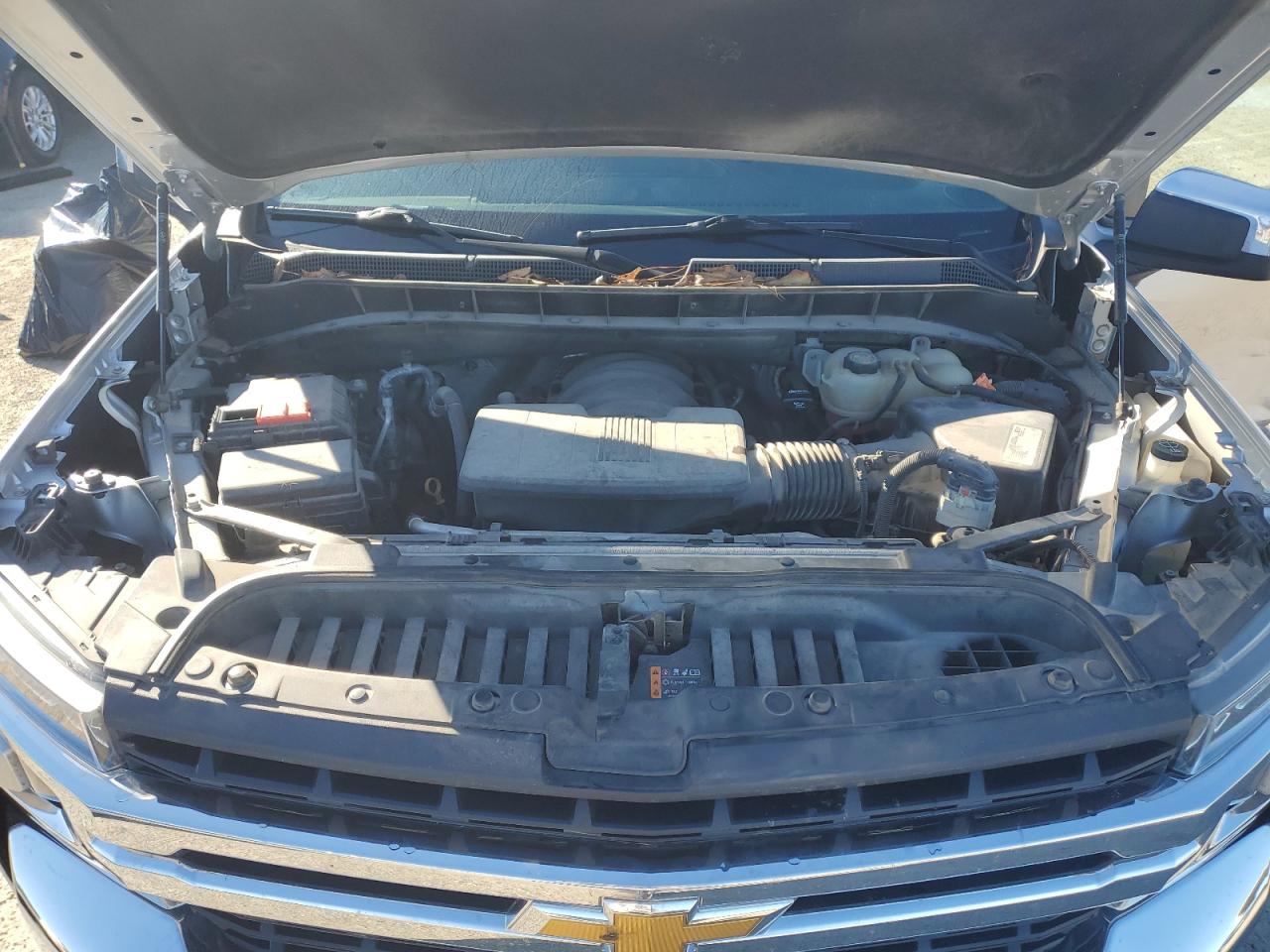 2019 Chevrolet Silverado - Image 13